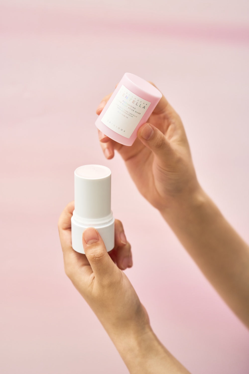 Skin1004 Madagascar Centella Poremizing Quick Clay Stick Mask