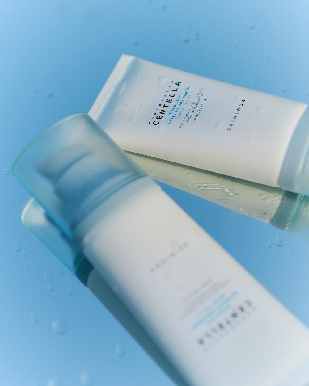 Skin1004 Madagascar Centella Hyalu-Cica Water-Fit Sun Serum