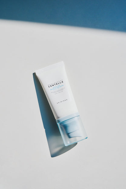 Skin1004 Madagascar Centella Hyalu-Cica Water-Fit Sun Serum