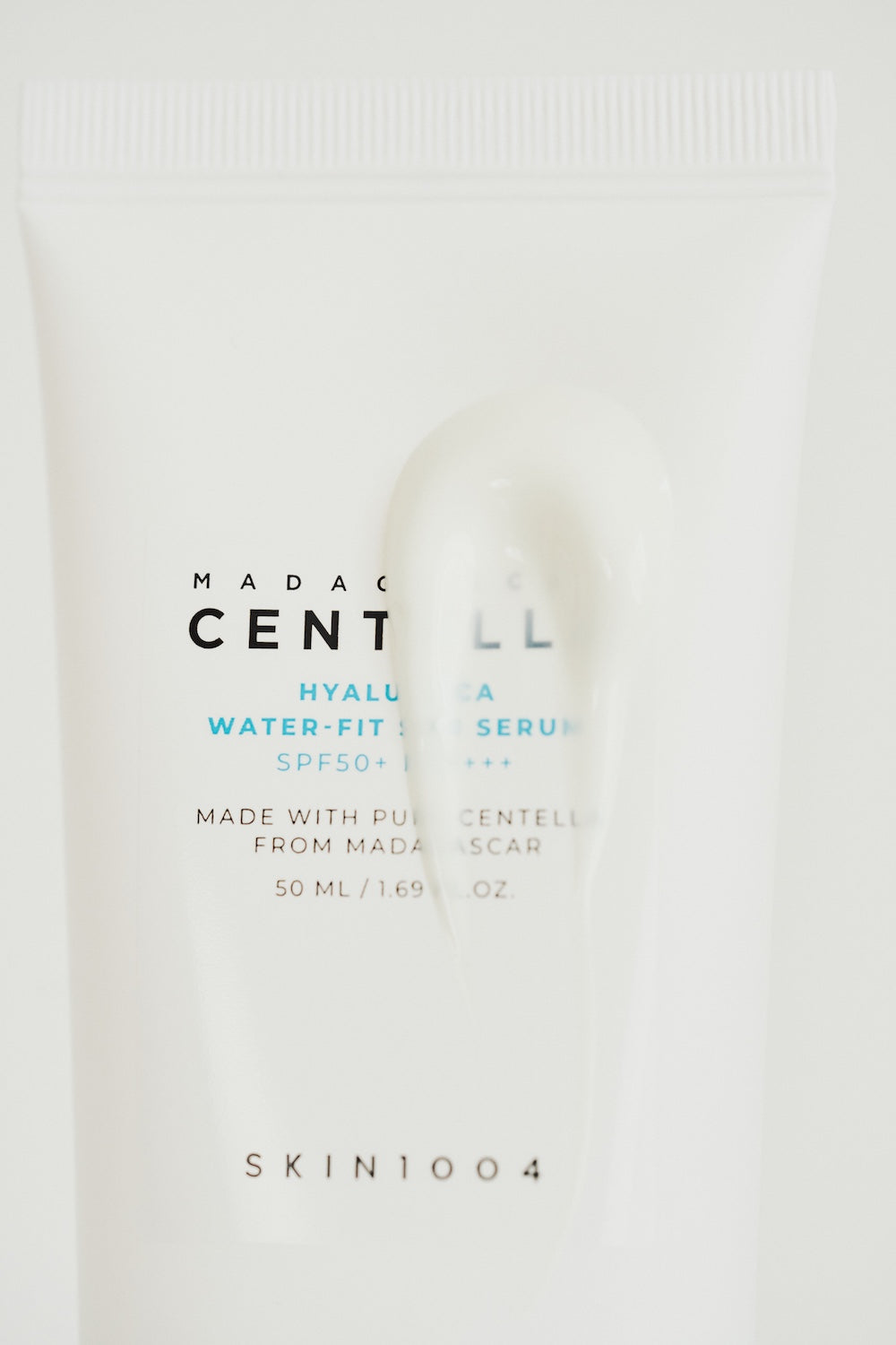 Skin1004 Madagascar Centella Hyalu-Cica Water-Fit Sun Serum