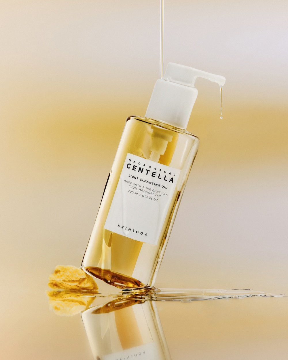 Skin1004 Madagascar Centella Light Cleansing Oil
